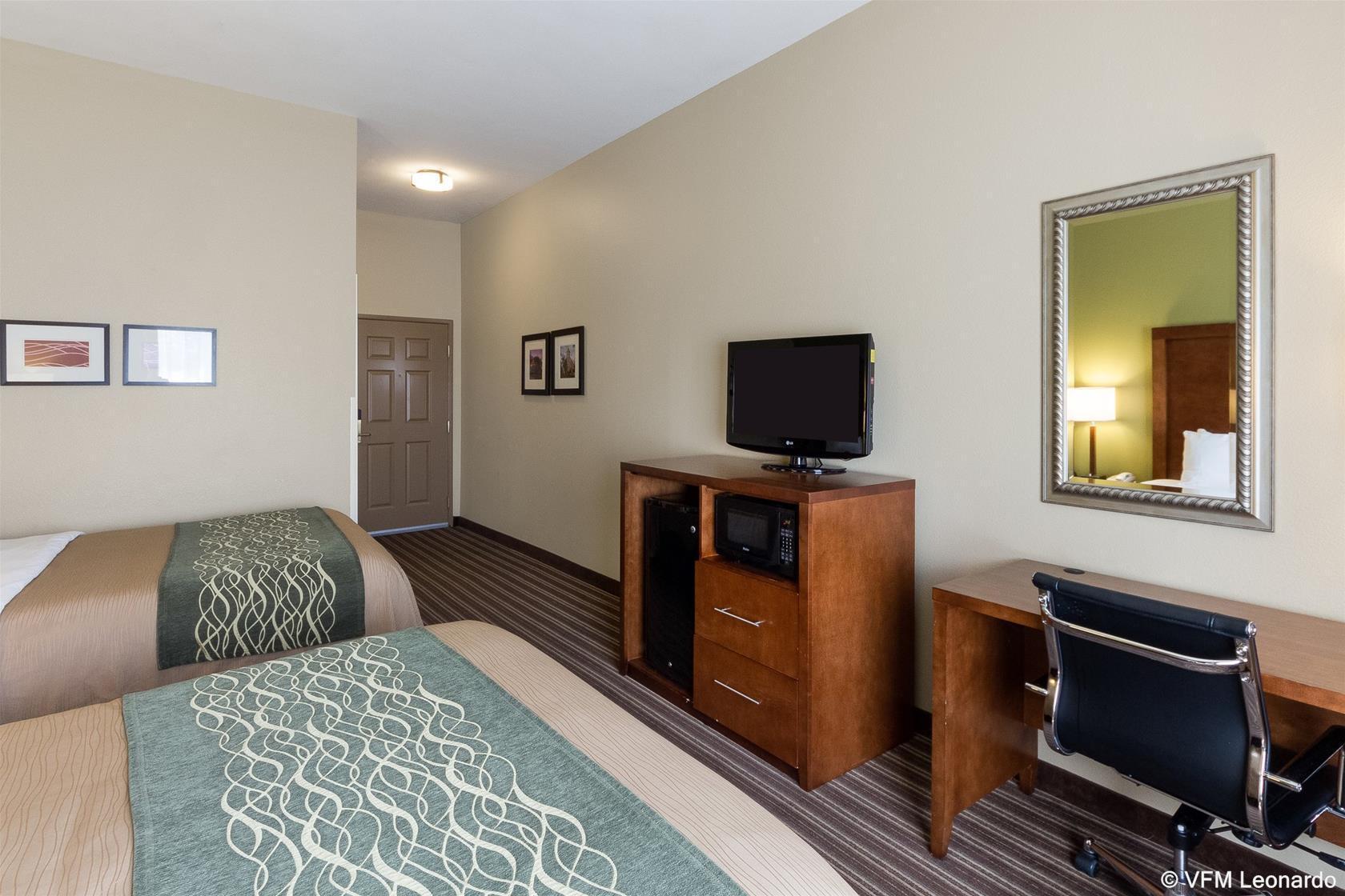 Comfort Inn & Suites Fayetteville-University Area Dış mekan fotoğraf